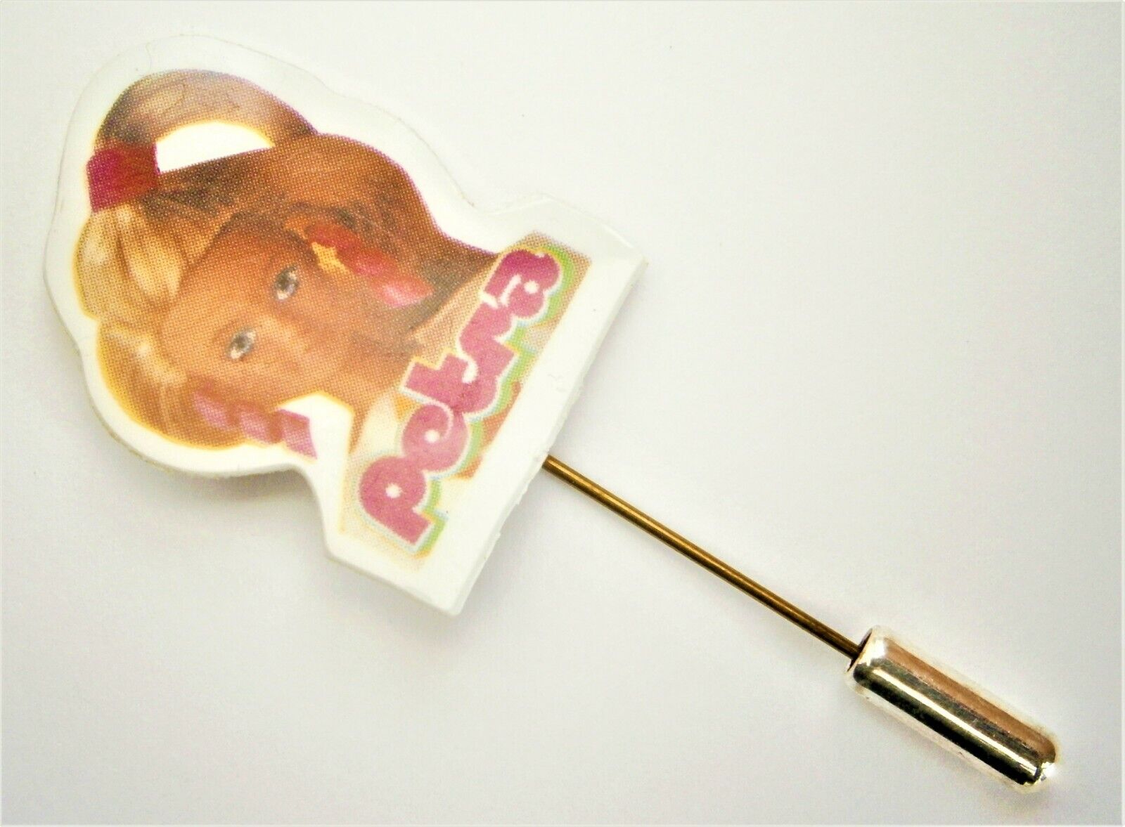C984) Vintage Petra Doll toy tie lapel pin badge